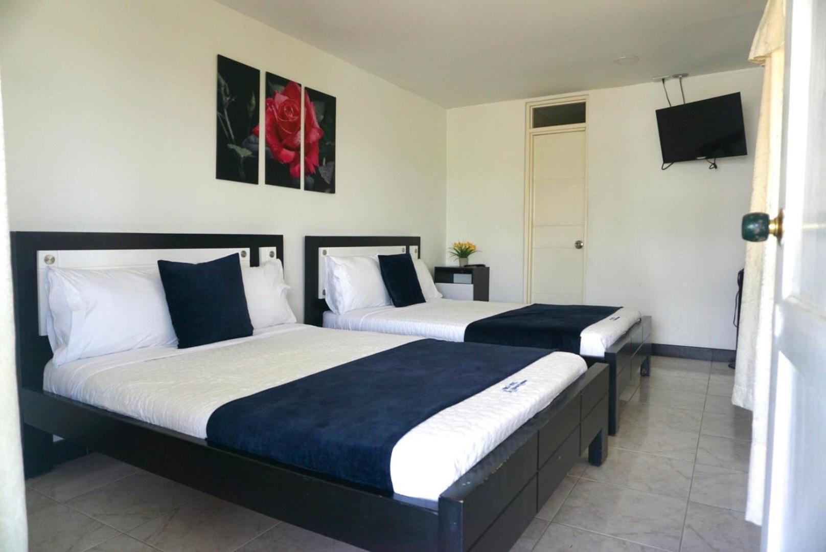 Finca Hotel La Molienda Quindiana มอนเตเนโกร ภายนอก รูปภาพ